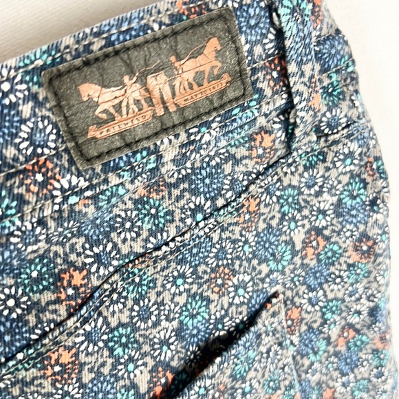 LEVI’S |💐 Floral Print Mid-Rise Cropped Skinny Jeans - Picture 8 of 8
